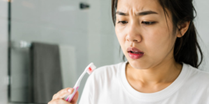 Why Are My Gums Bleeding? 7 Signs You Shouldn’t Ignore